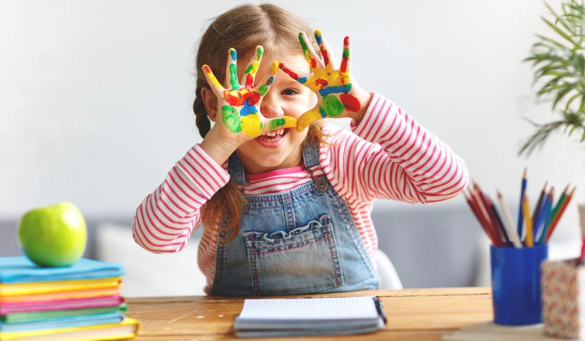 La nature comme terrain d&rsquo;apprentissage : sorties Montessori en famille