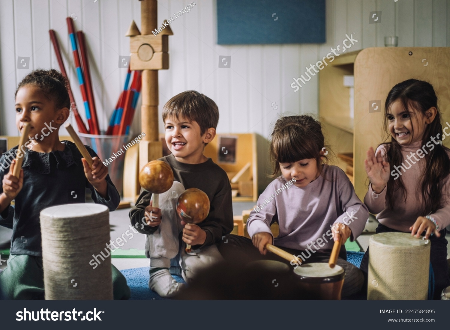 Éveiller la curiosité : 5 activités Montessori pour les tout-petits